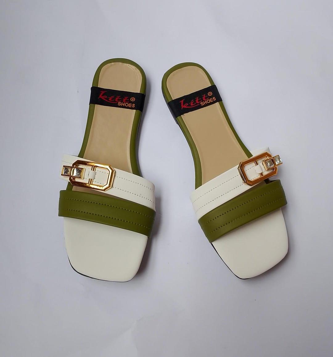 Woman's Synthetic Leather Casual Flats